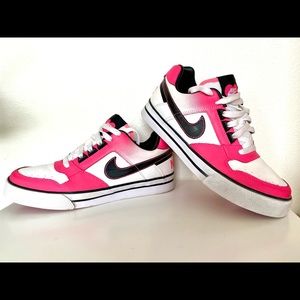 Nike Delta Force Pink and White Sneakers